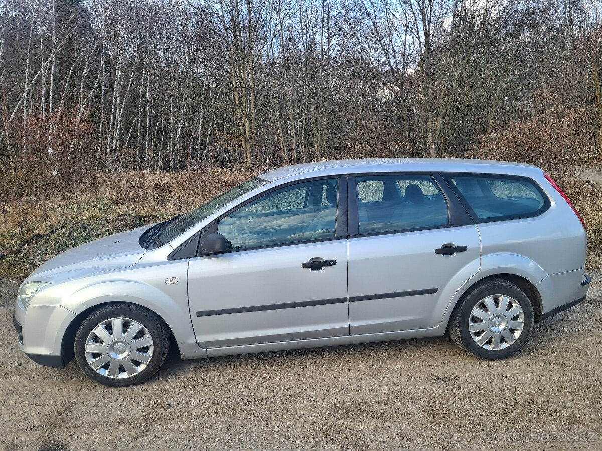 Focus LPG,Úplně nová technická,Funkční klima i tempomat - 7