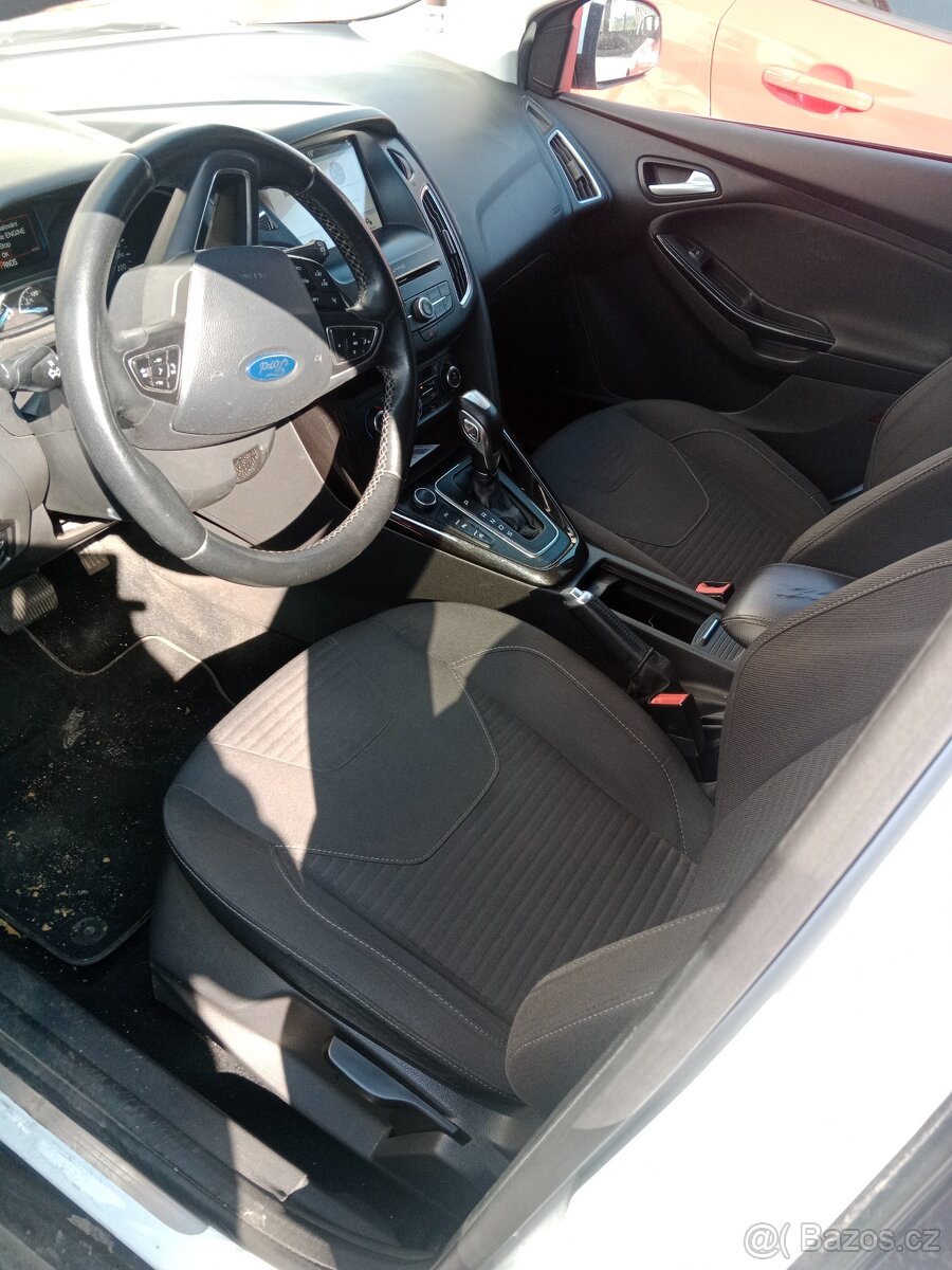 Ford Focus III 2.0tdci díly - 7