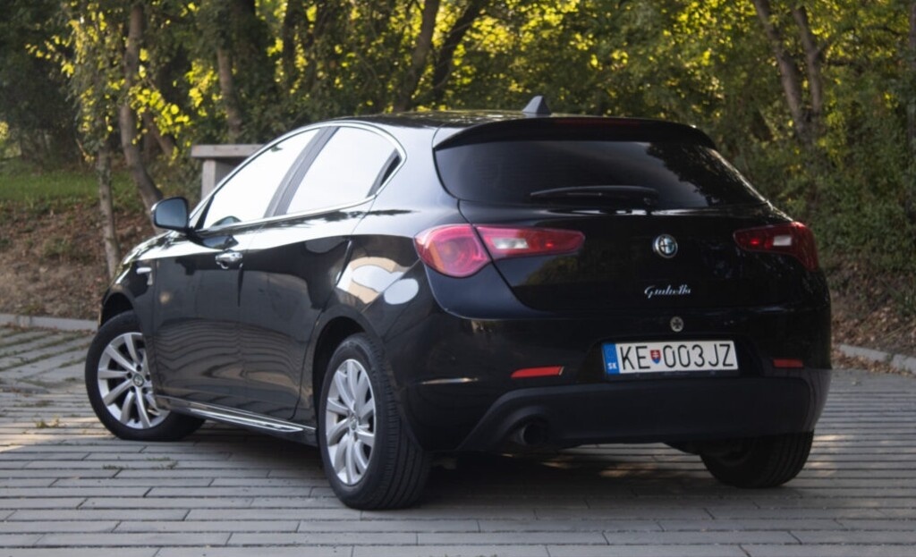 Alfa Romeo Giulietta (2015) - 7