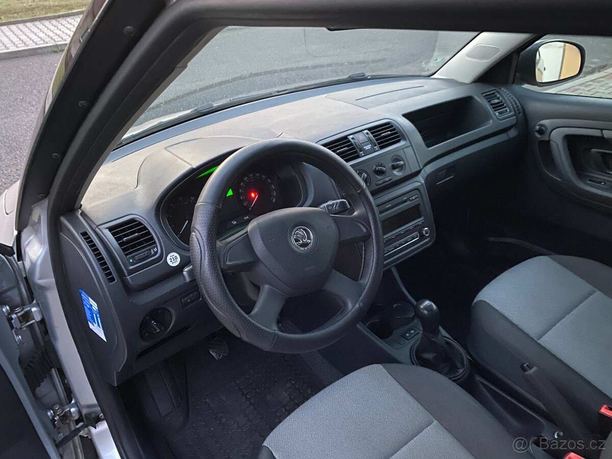 ŠKODA FABIA COMBI 2013 - SERVISNÍ KNIHA - 7