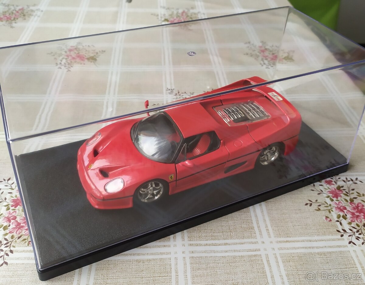 Model Ferrari 1:24 Tatra 613 - 1:24 - 7