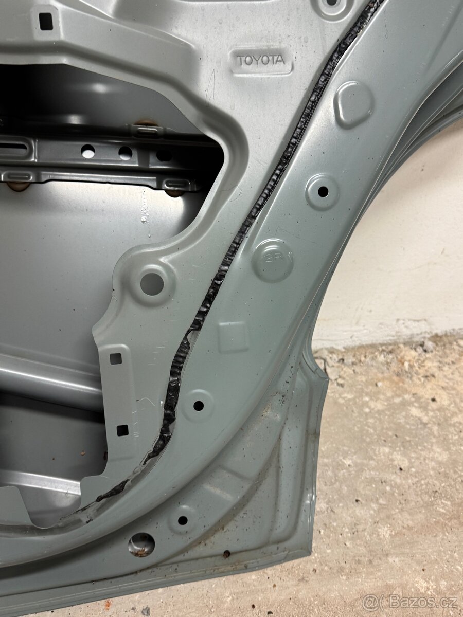 Toyota Corolla Cross, PZ dveře - 7