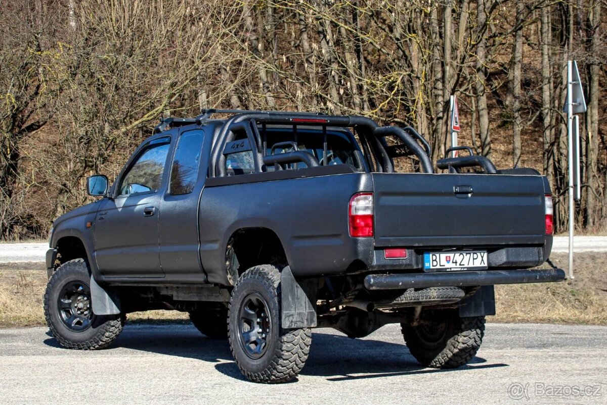 Toyota Hilux 2.5 D-4D Double Cab 4x4 - 7