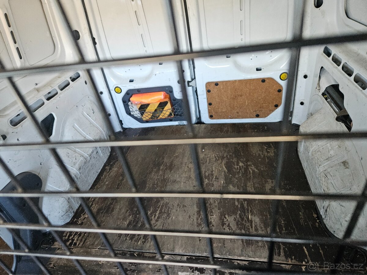 Ford Transit Connect, 1.8 Tdci - zadřený motor - 7