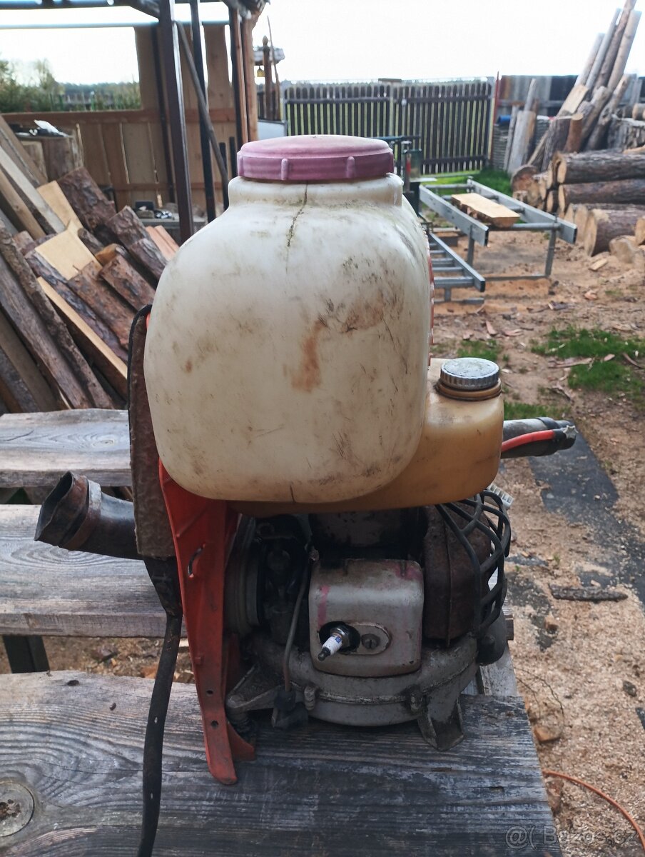 Stihl postrikovac SG17 - 7