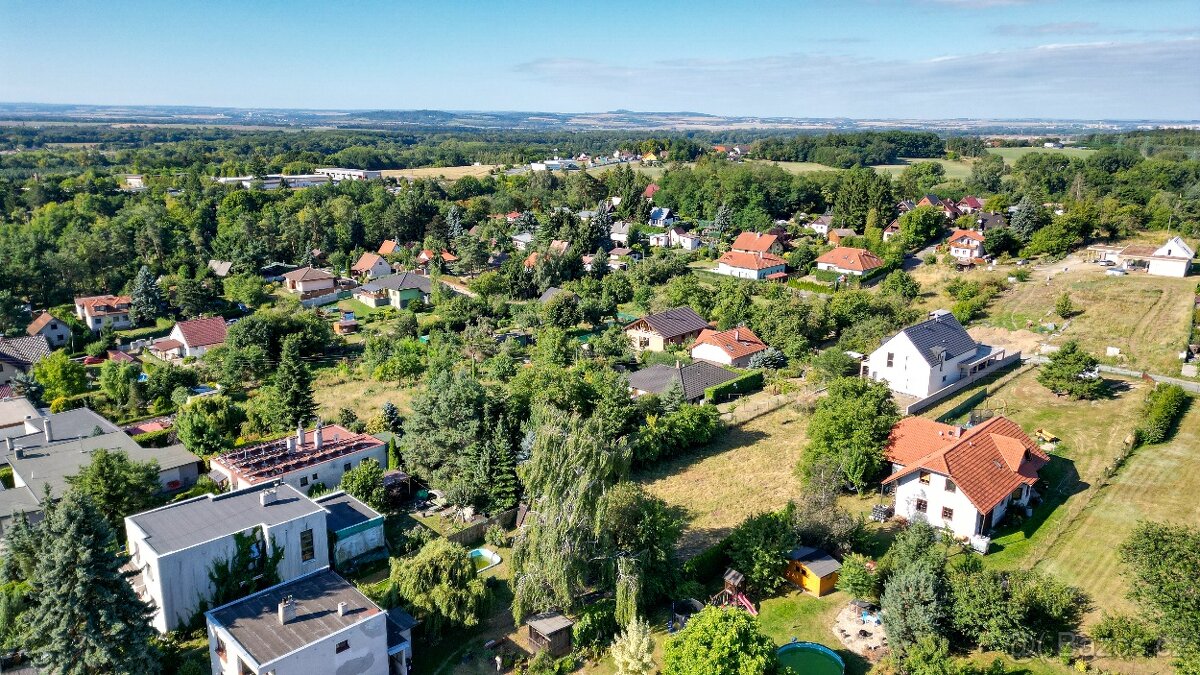 Prodej stavebního pozemku 1148 m² Týnec nad Labem - 7