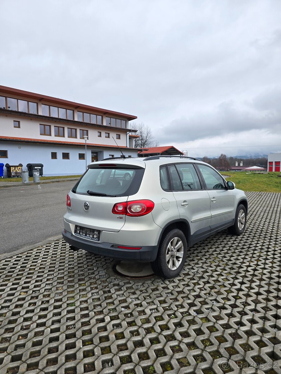 Volkswagen Tiguan, 1.4 TSI 110 Kw 4x4 4MOTION Klima,výhřev - 7