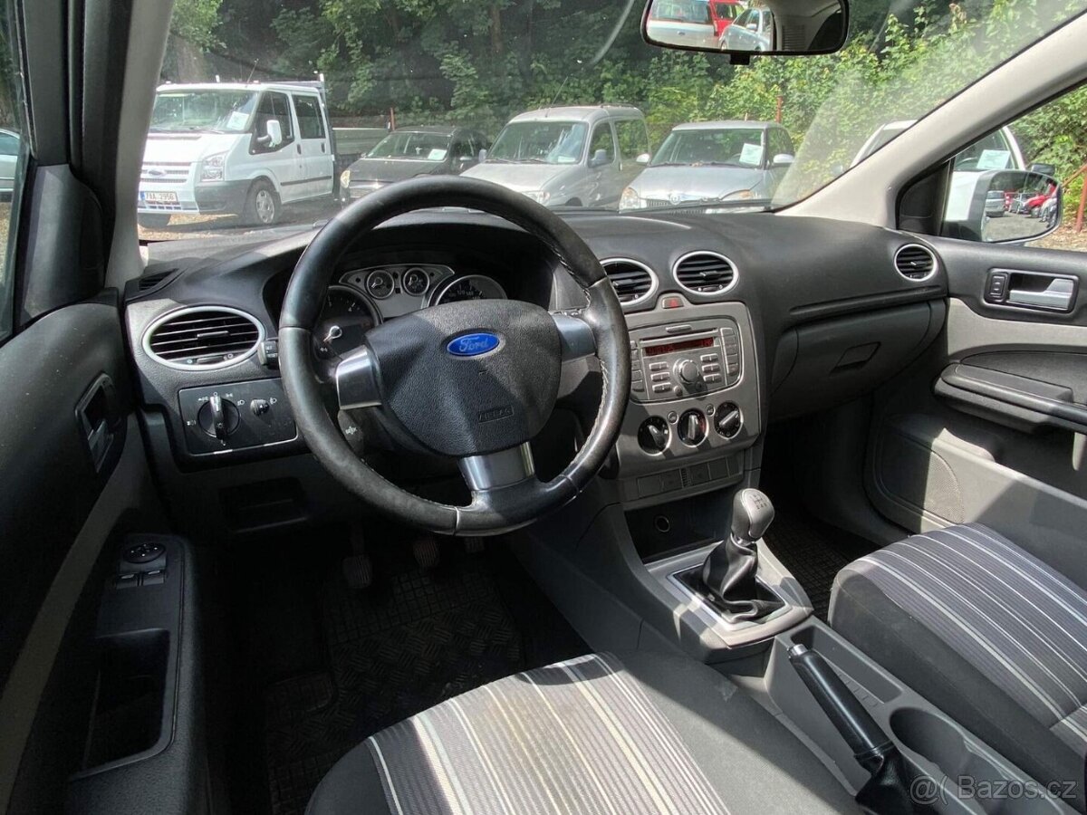 Ford Focus Combi 1.6 TDCI 66kW klima tažné bez DPF STK 11/27 - 7
