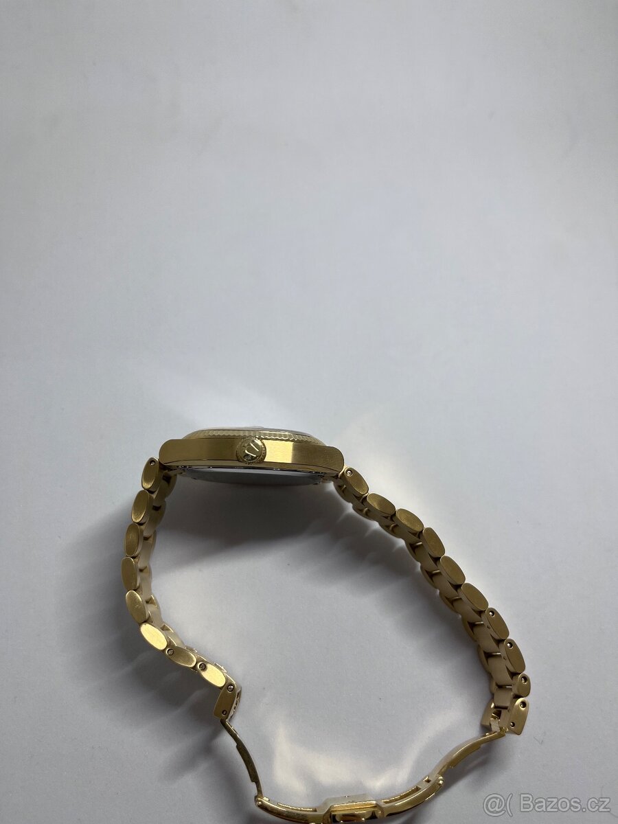 Bulova Precisionist Super Seville - 7