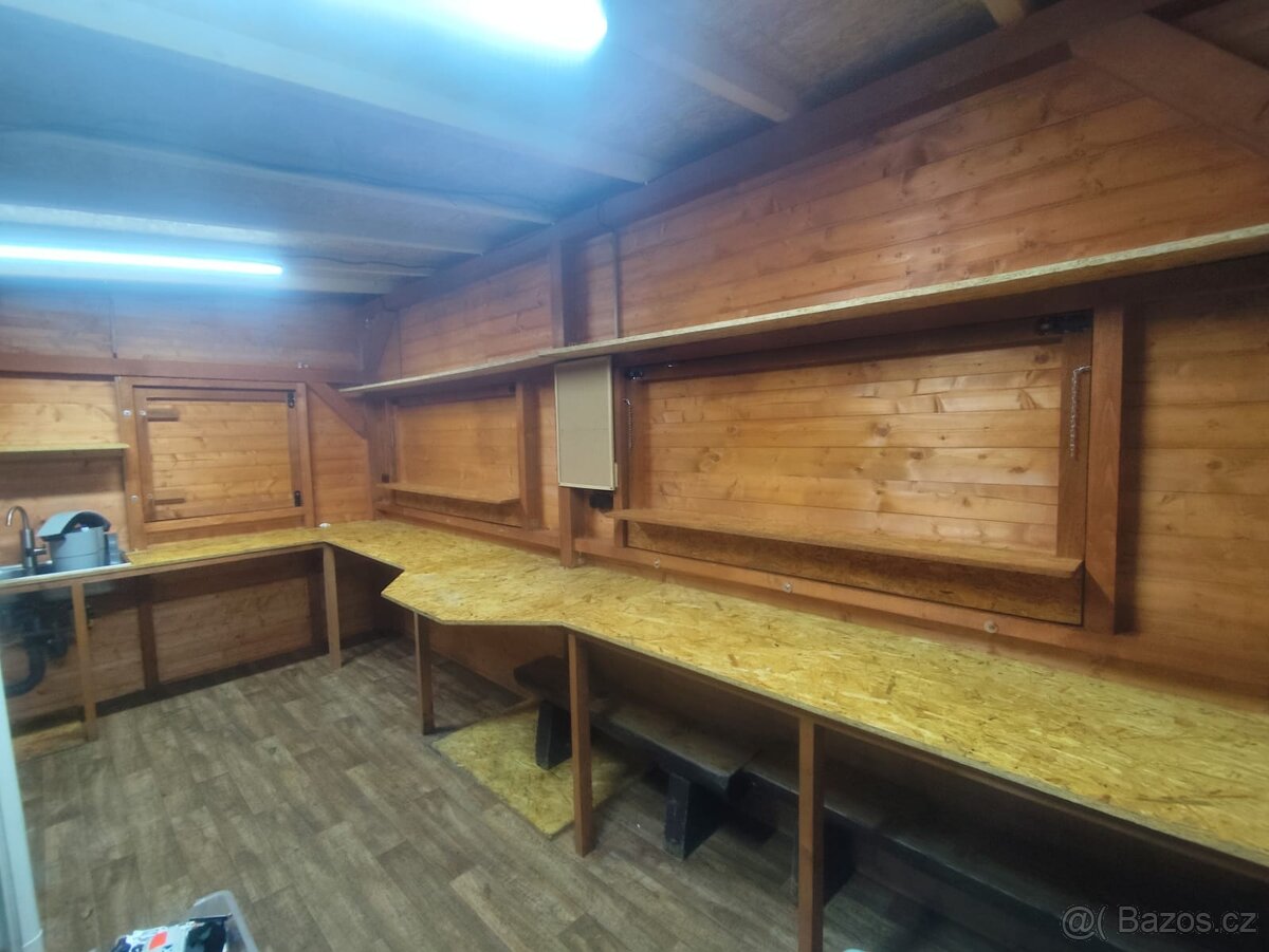 Sezónní prodejní stánek - 7