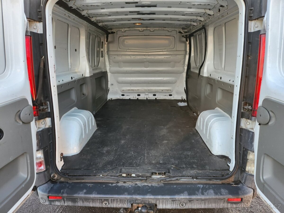 Renault Trafic 2.0 TDCI - 7