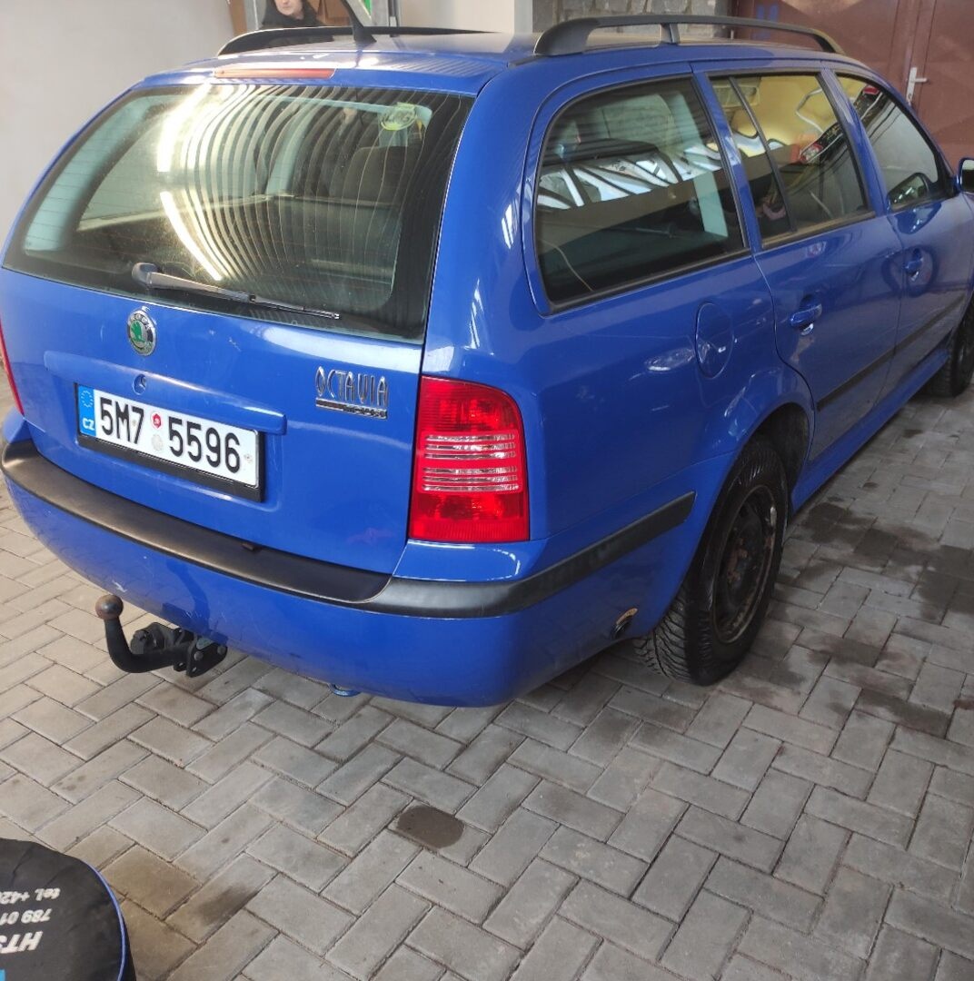 Škoda Octavia combi LPG Tour Modrá - 7