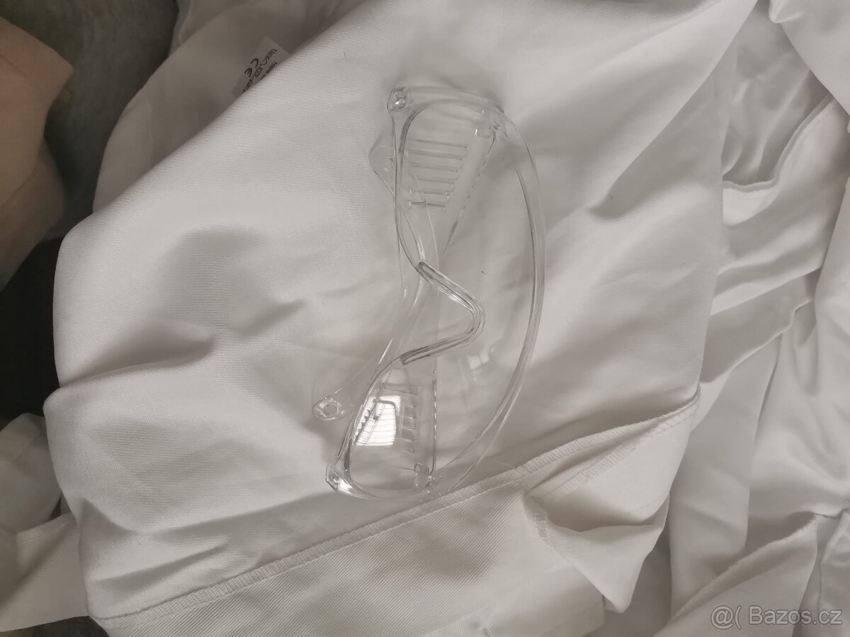 Laboratorní Plášť a Brýle - 7