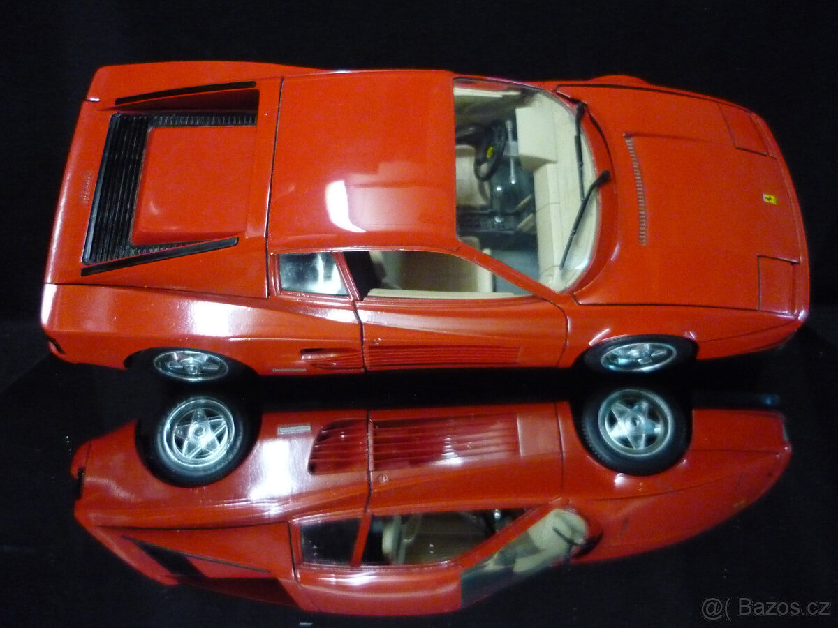 Ferrari Testarossa 1984 Bburago 1/18 - 7
