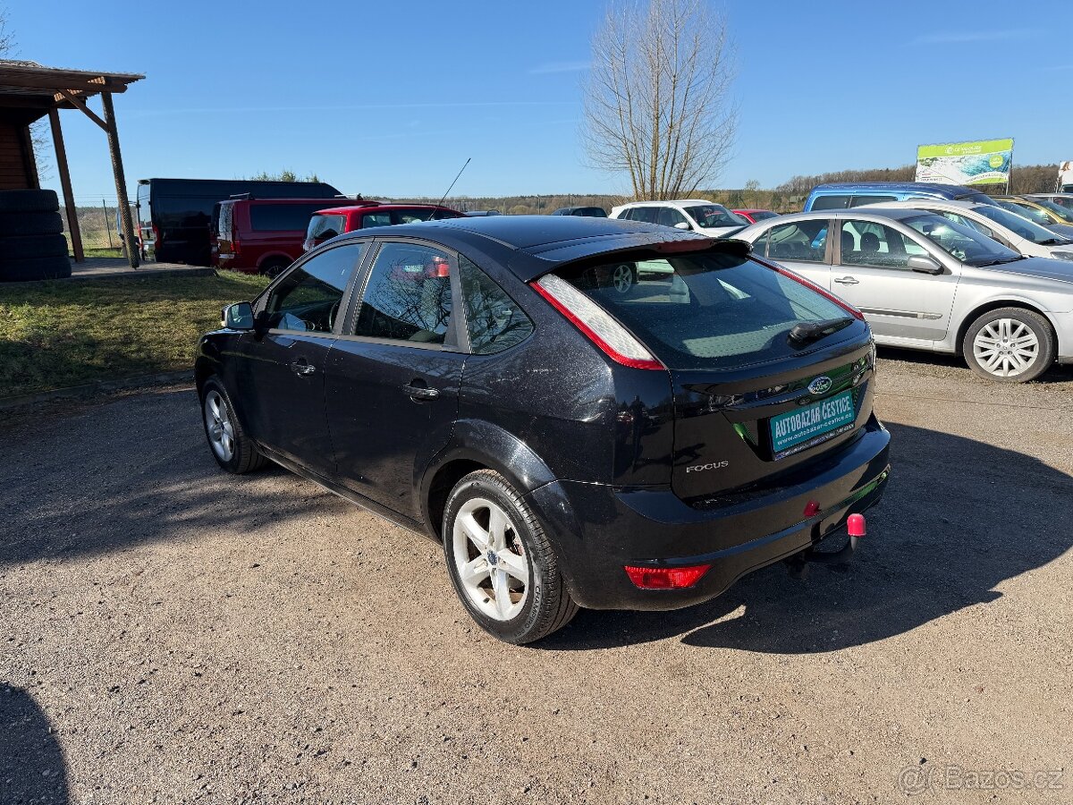Ford Focus 1.8i - 7