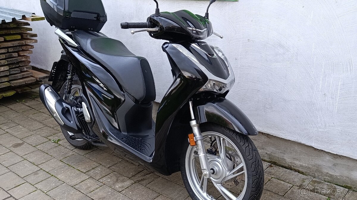 Honda SH 150i - 7