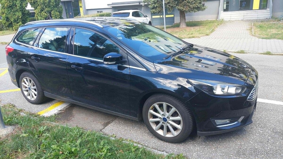 Ford Focus 1.0 Ecoboost ( Titanium ) 2015 - 7