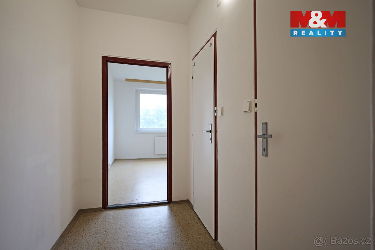 Pronájem bytu 1+1, 37 m², Sokolov, ul. Sportovní - 7