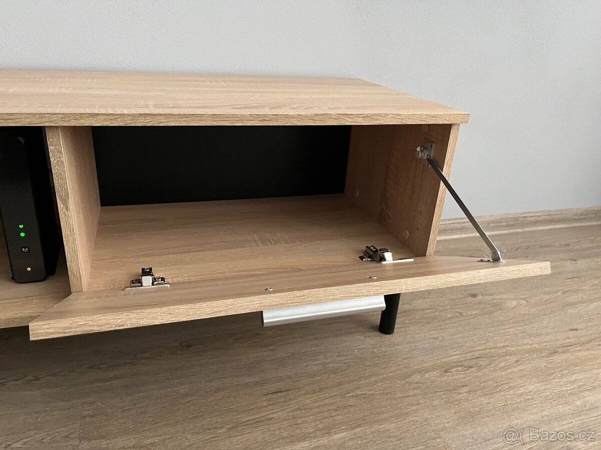 Obývací stěna Salesa - 7