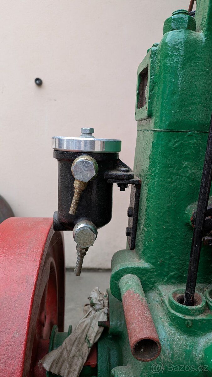 Stabilní motor Slavia Diesel 4HP - 7