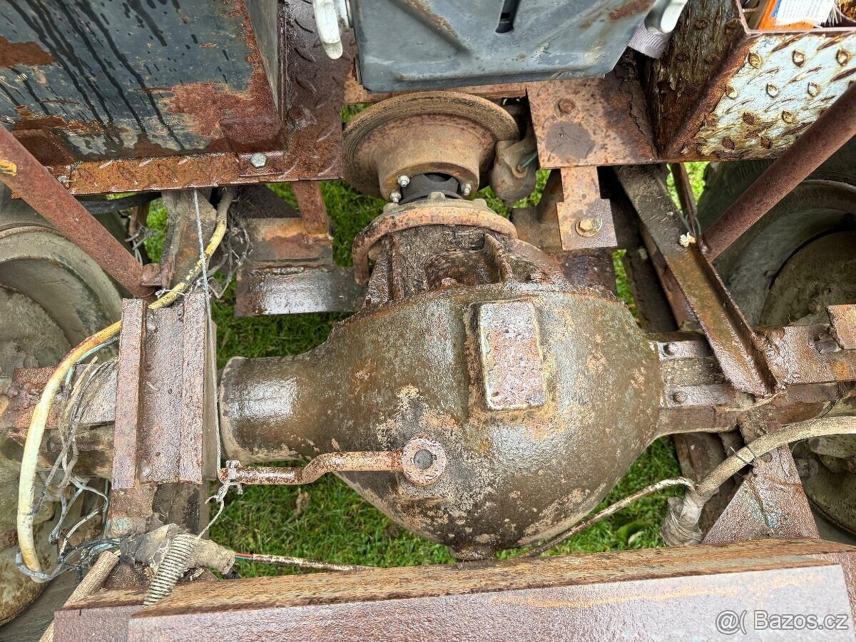 Traktor domácí výroby - náprava V3S - motor 1203 - 7