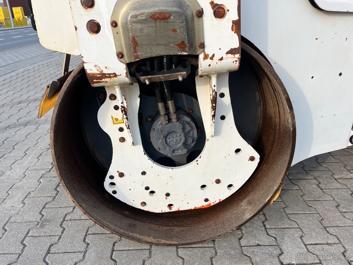 Vibrační válec zlomený ocelový Hamm HD 13 VV, Bomag - 7