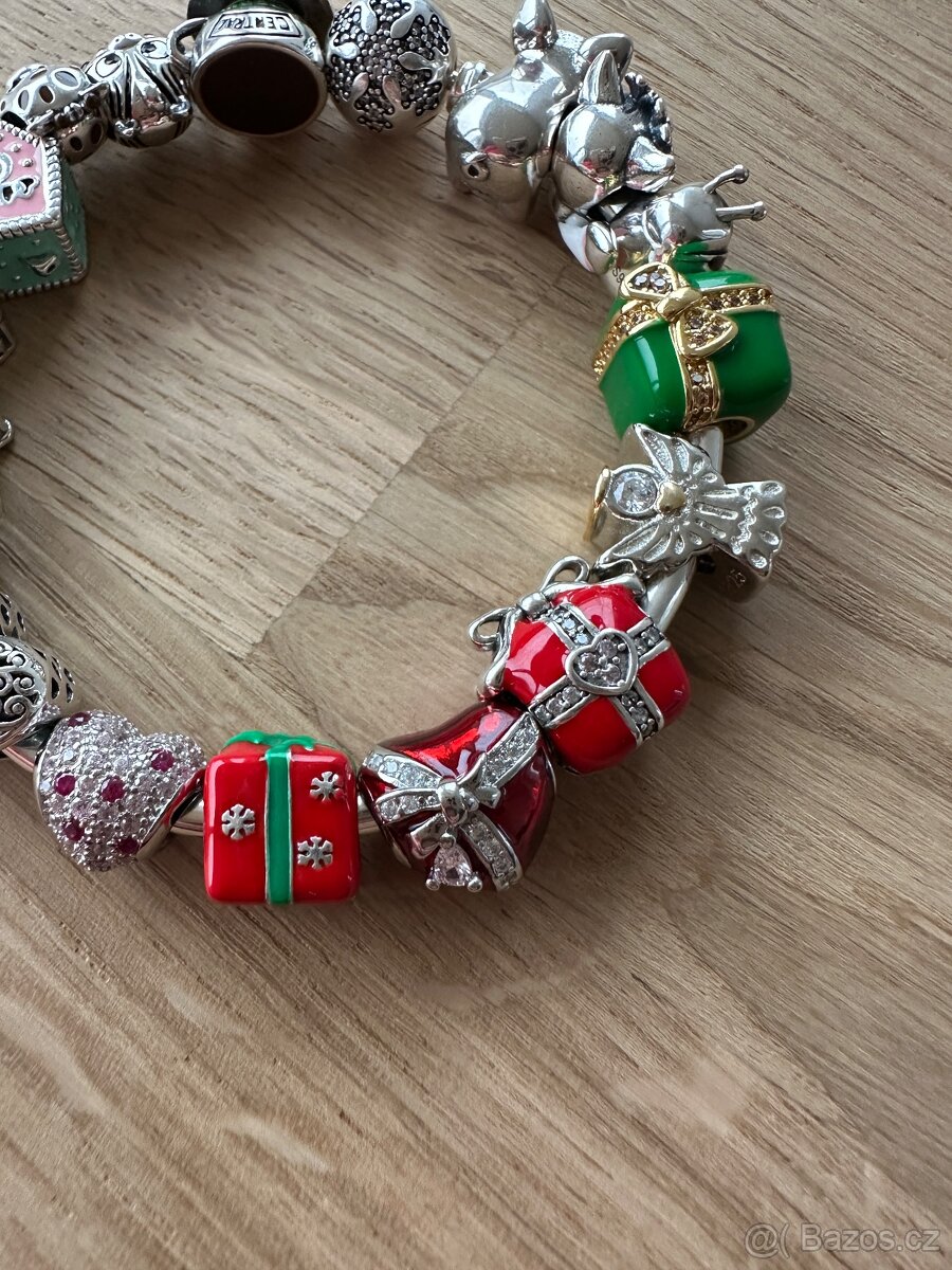 Červený dárek se zel. stuhou přívěsek na Pandora náramek - 7