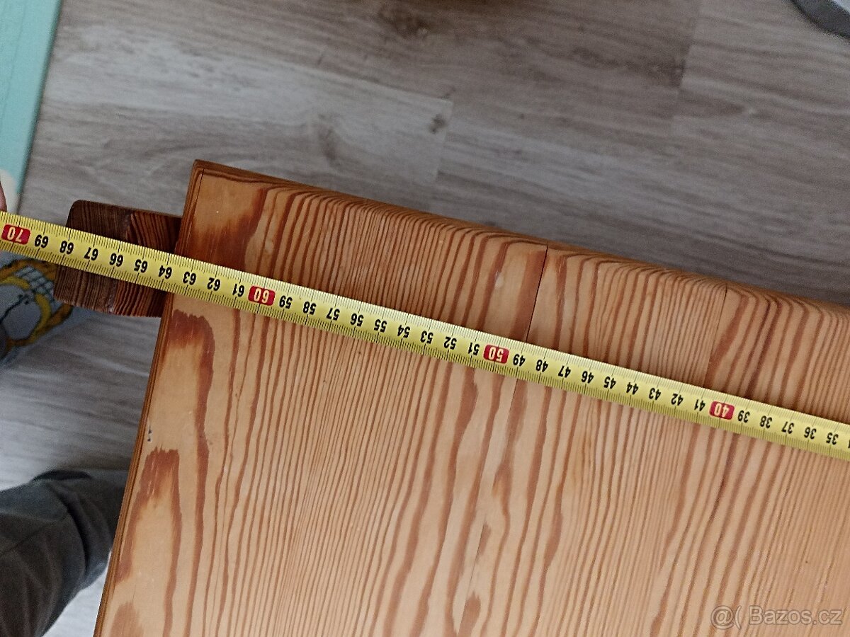 Konferenční stolek - 7