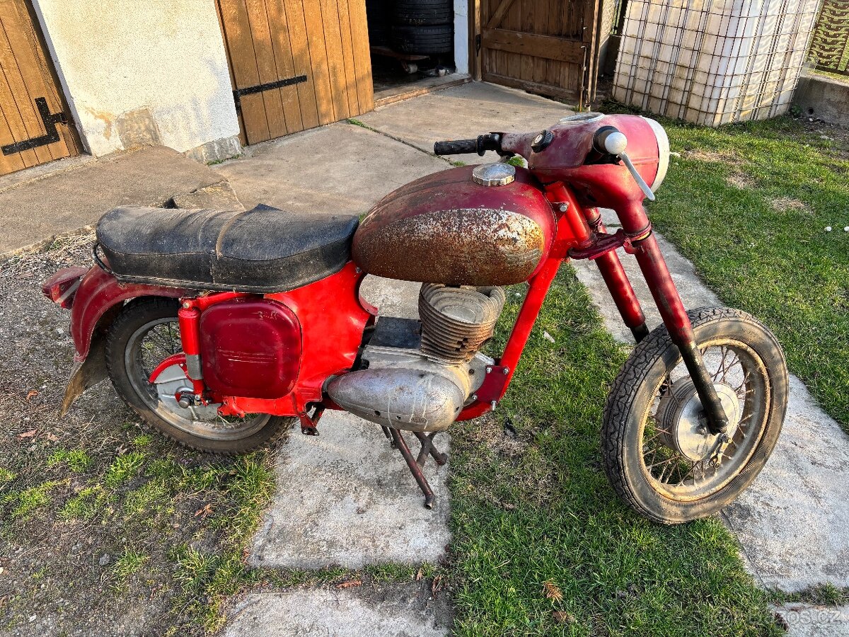 Jawa 250/559 - 7