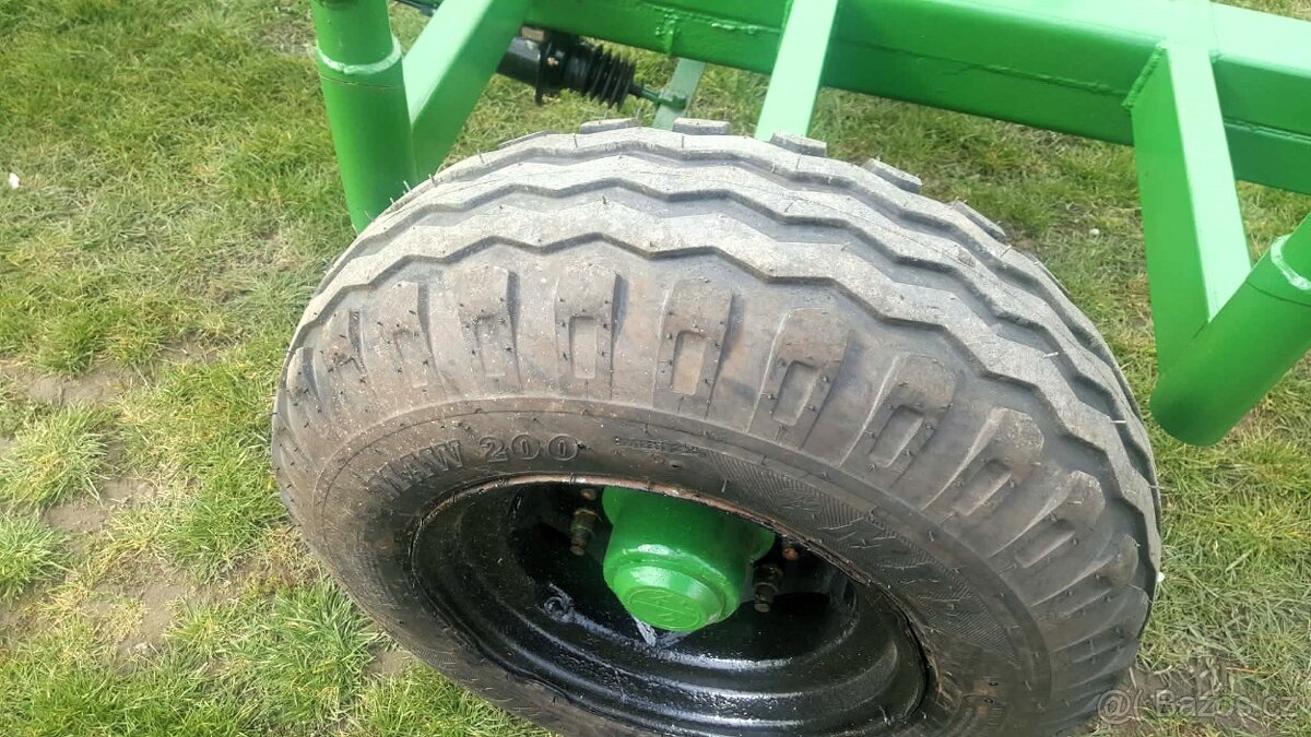 Vyvážečka za traktor - 7