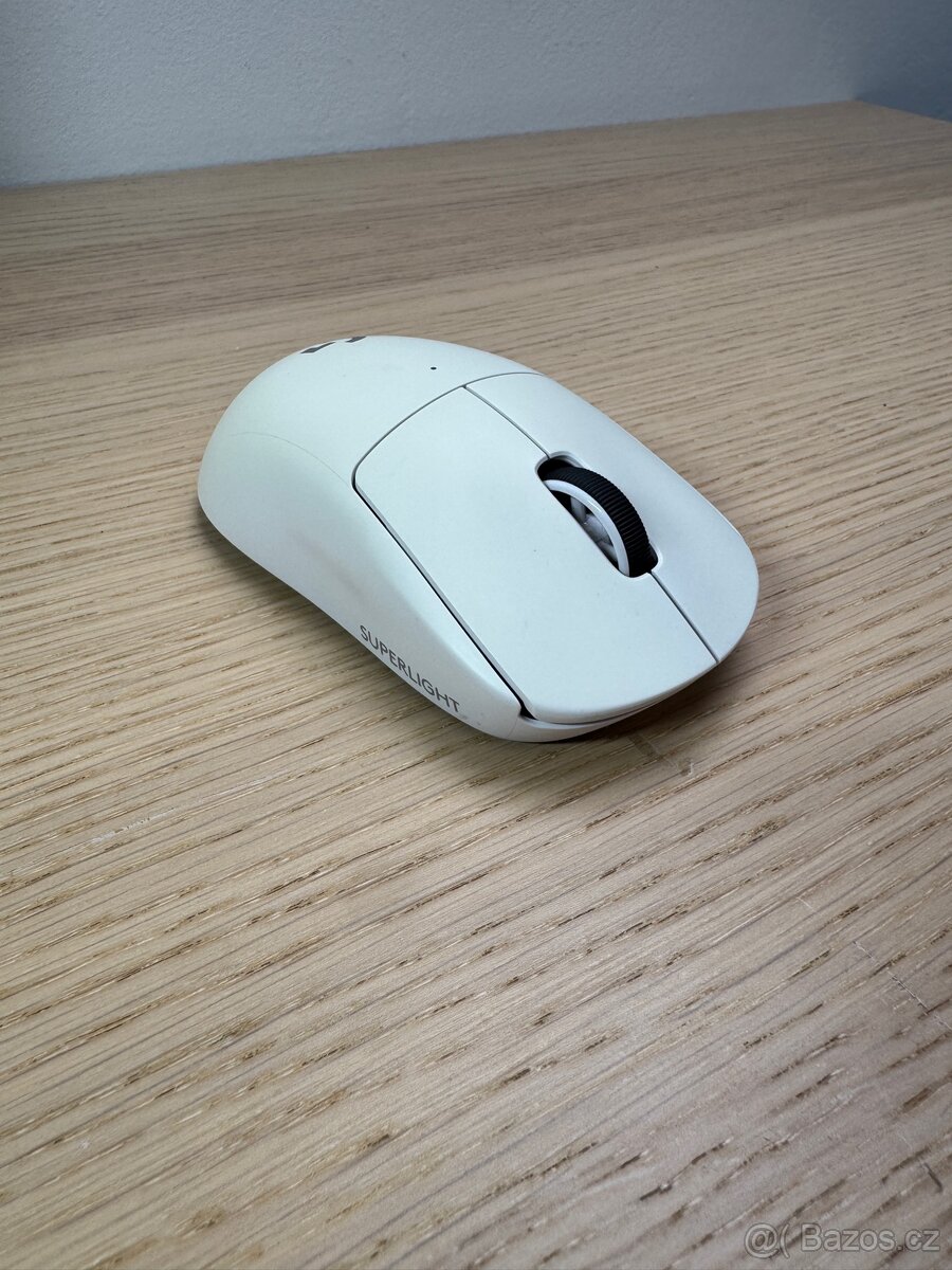 Logitech G Pro X Superlight herní myš bílá - 7