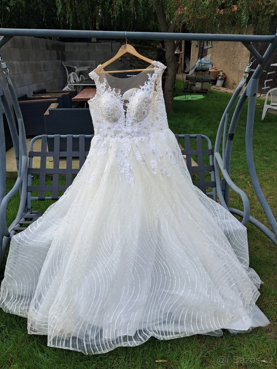 Svatební šaty - 7