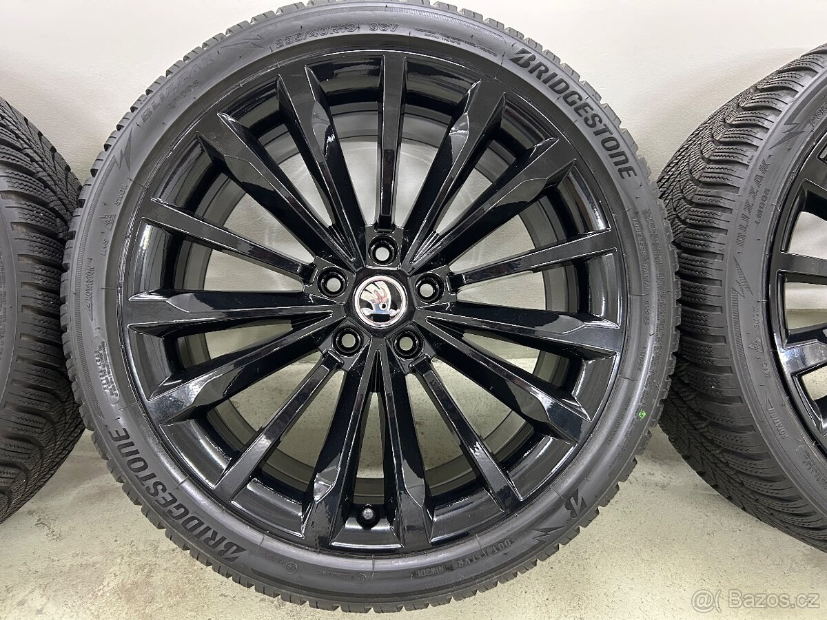 zimní originál sada Škoda Superb III Trinity 19" 5x112 - 7