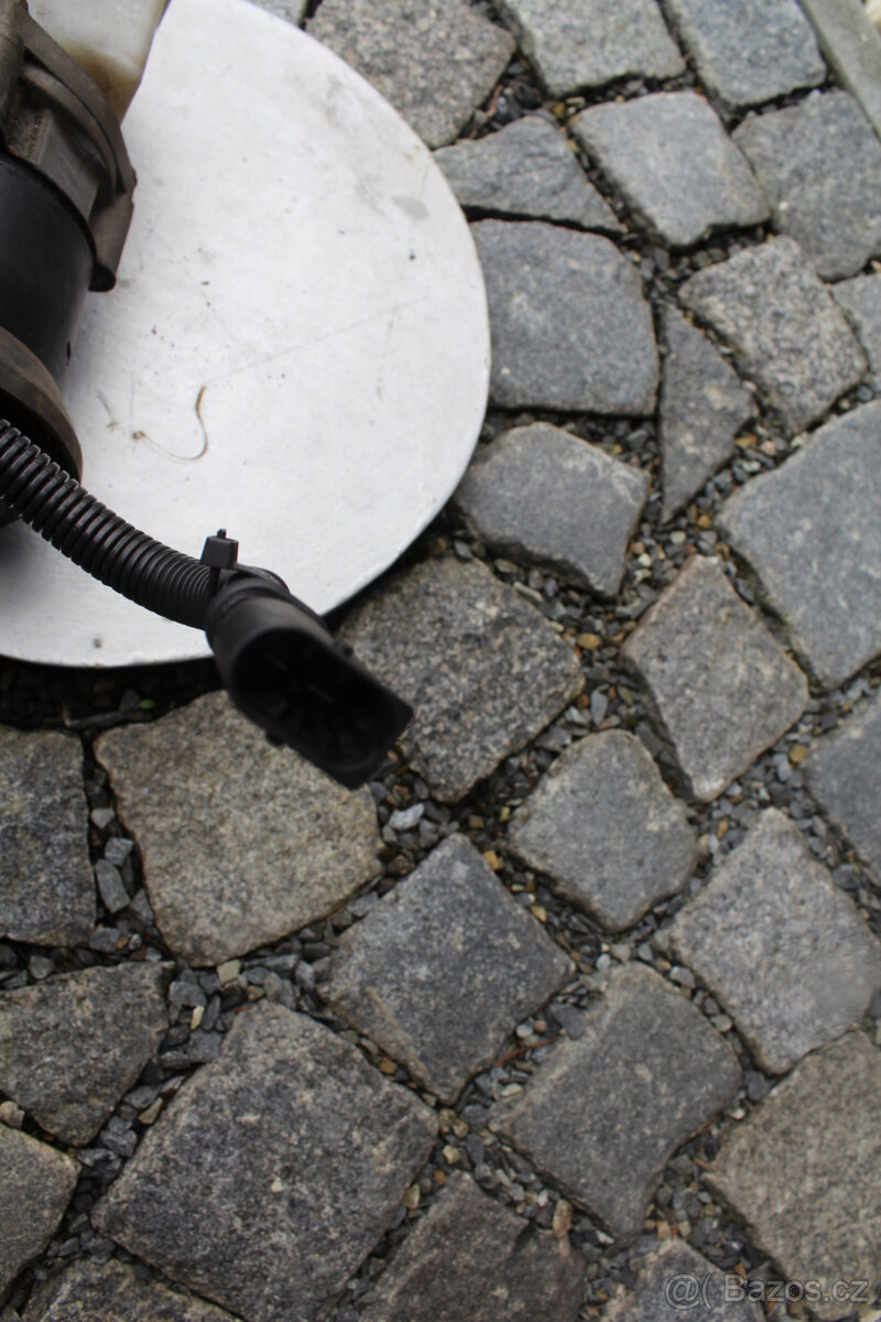 Renault - čerpadlo posilovače řízení - 7