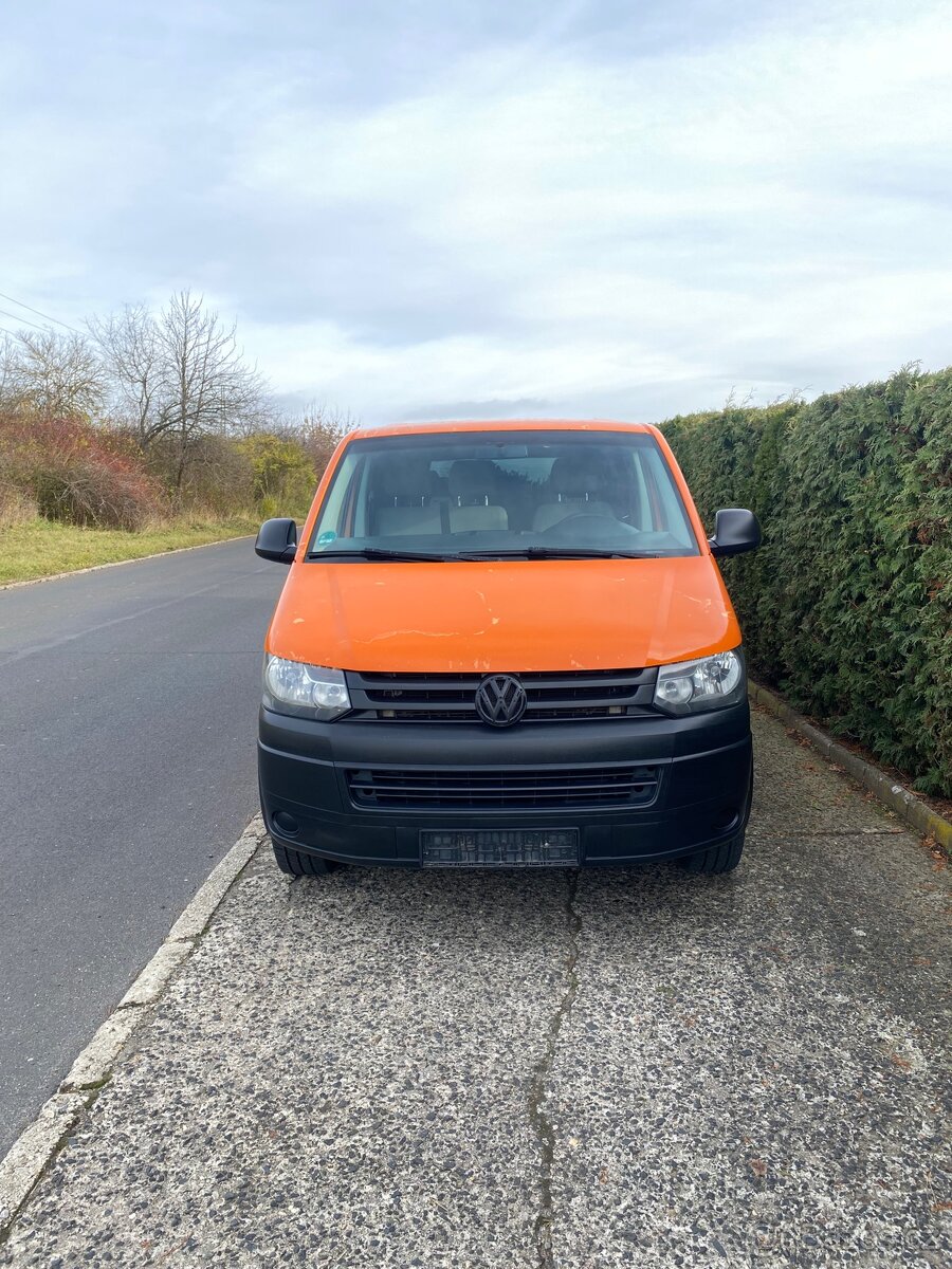 TRANSPORTER T5 Long 2014 9 MÍST - 7