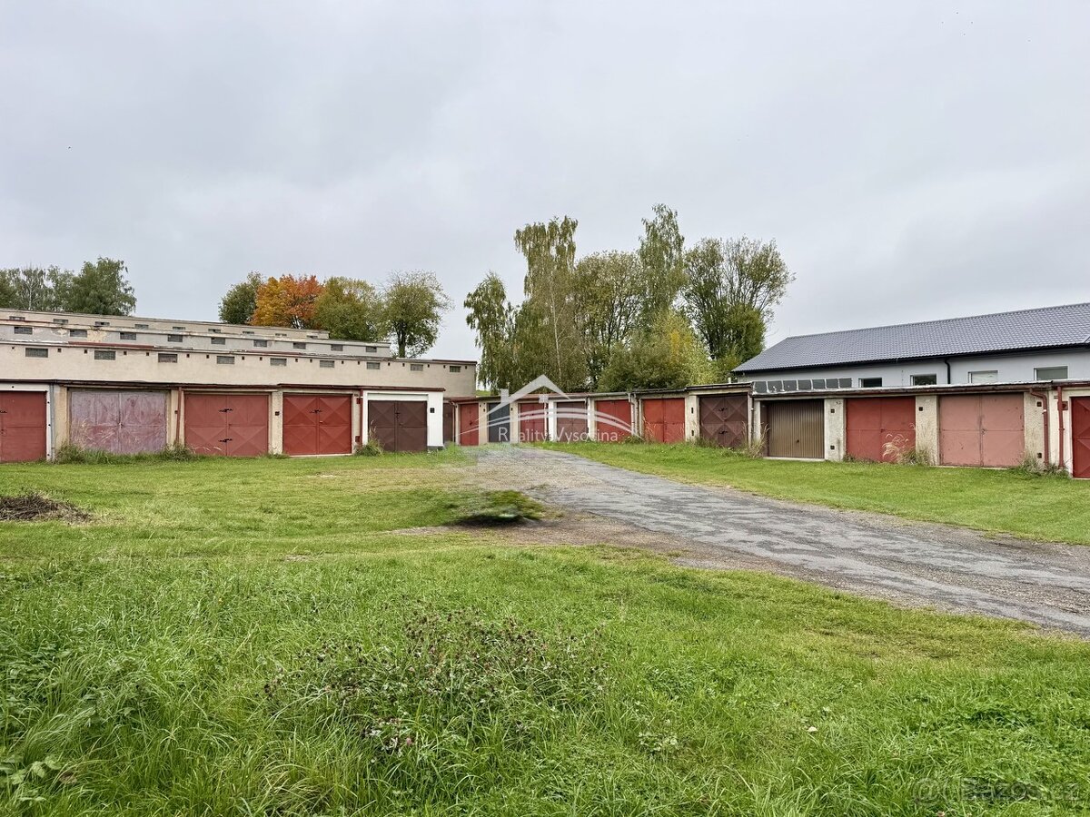 Pronájem garáže 18m2 v Havlíčkově Brodě - 7