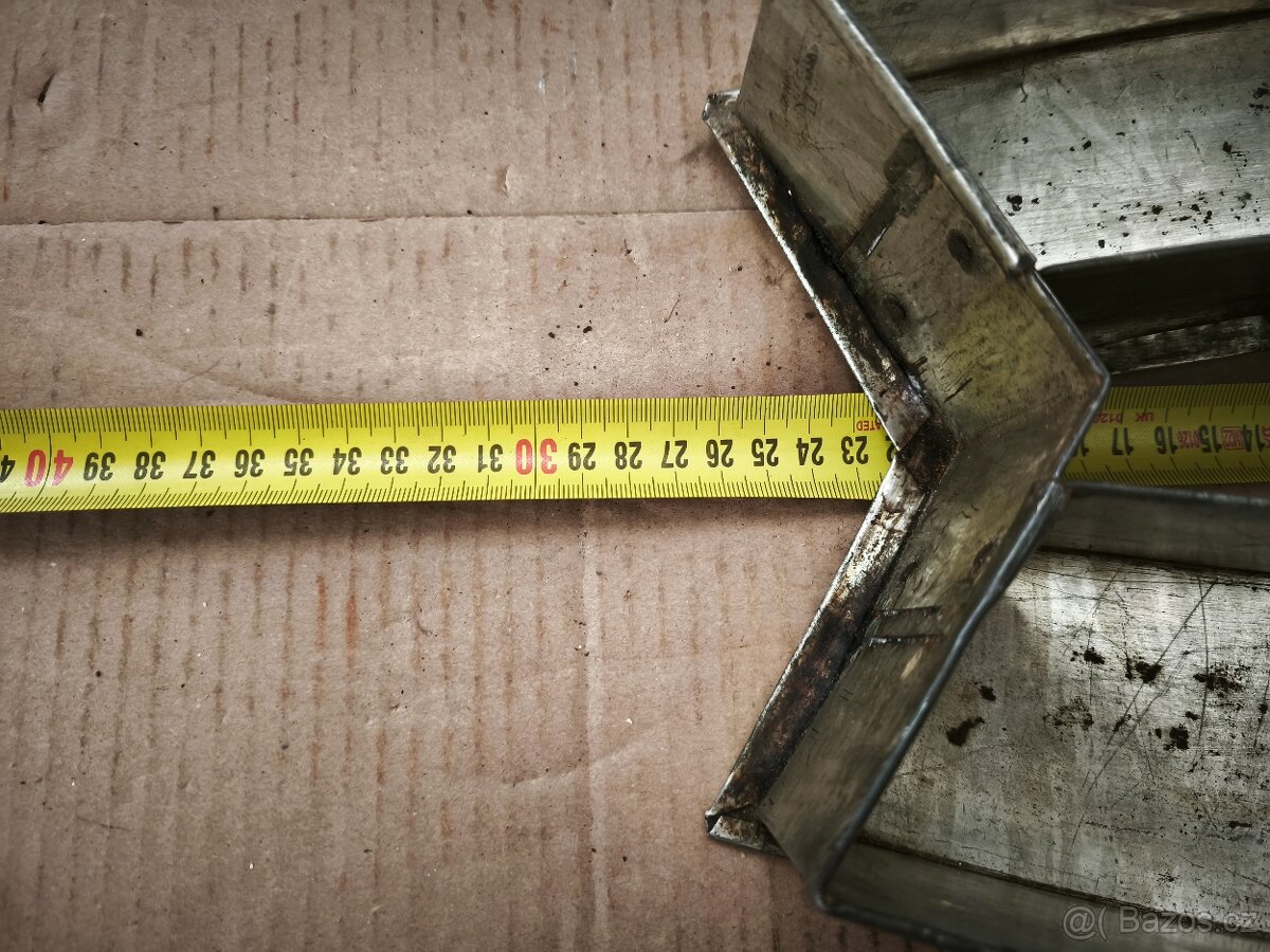 Starožitná forma ve tvaru podkovy - 7