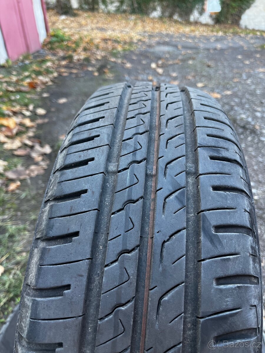Zachovalé pneu 185/65/R15 - 7