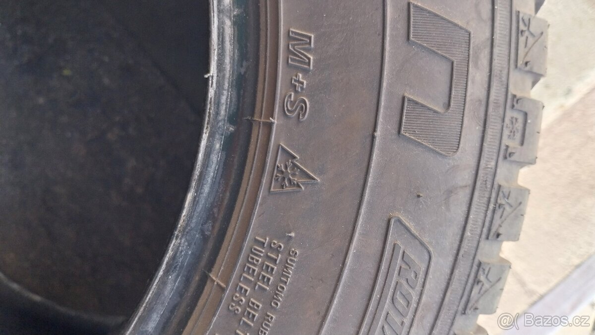 Prodám 2 x celoroční pneu Falken 185/65/15 - 7