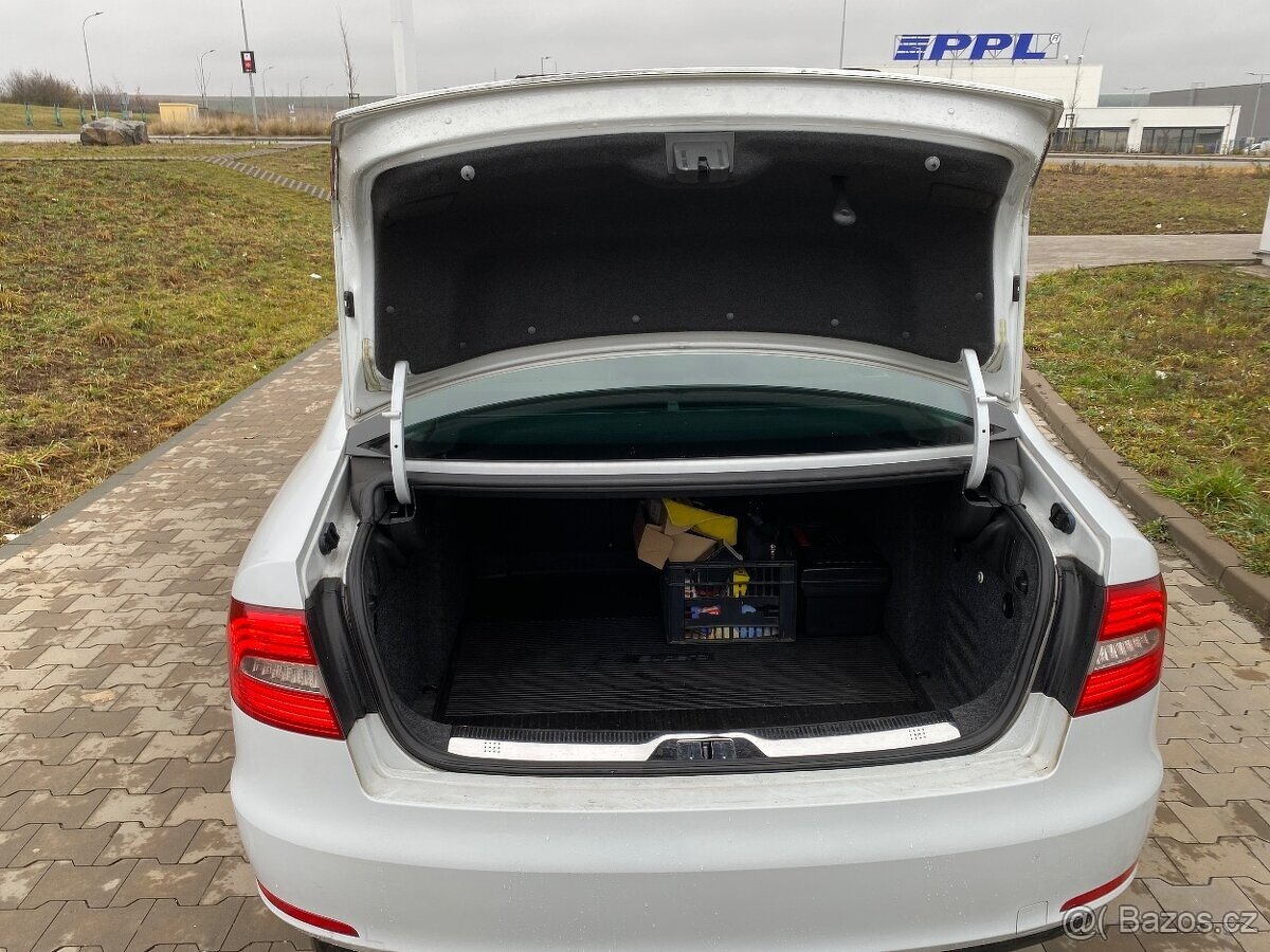Škoda Superb, Laurin&Klement 2,0Tdi 4x4 - 7