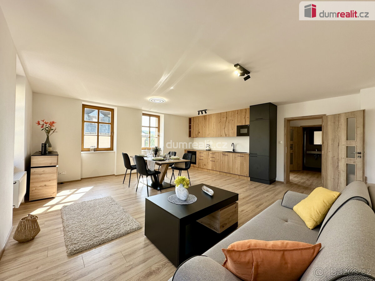 bytová jednotka 2+KK, náměstí Sv. Vavřince, Horní Blatná - 7