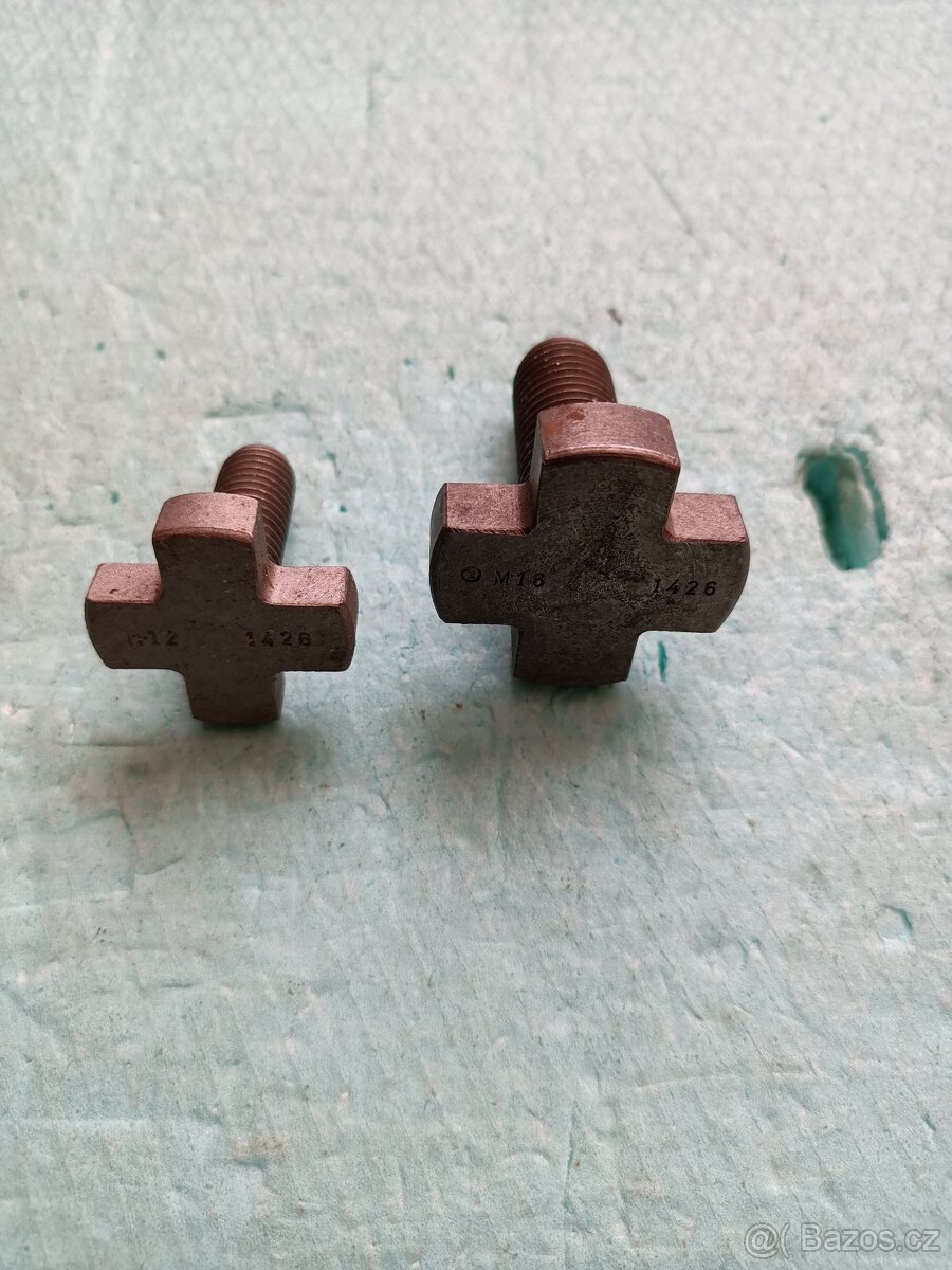 FRÉZOVACÍ HLAVA - 7