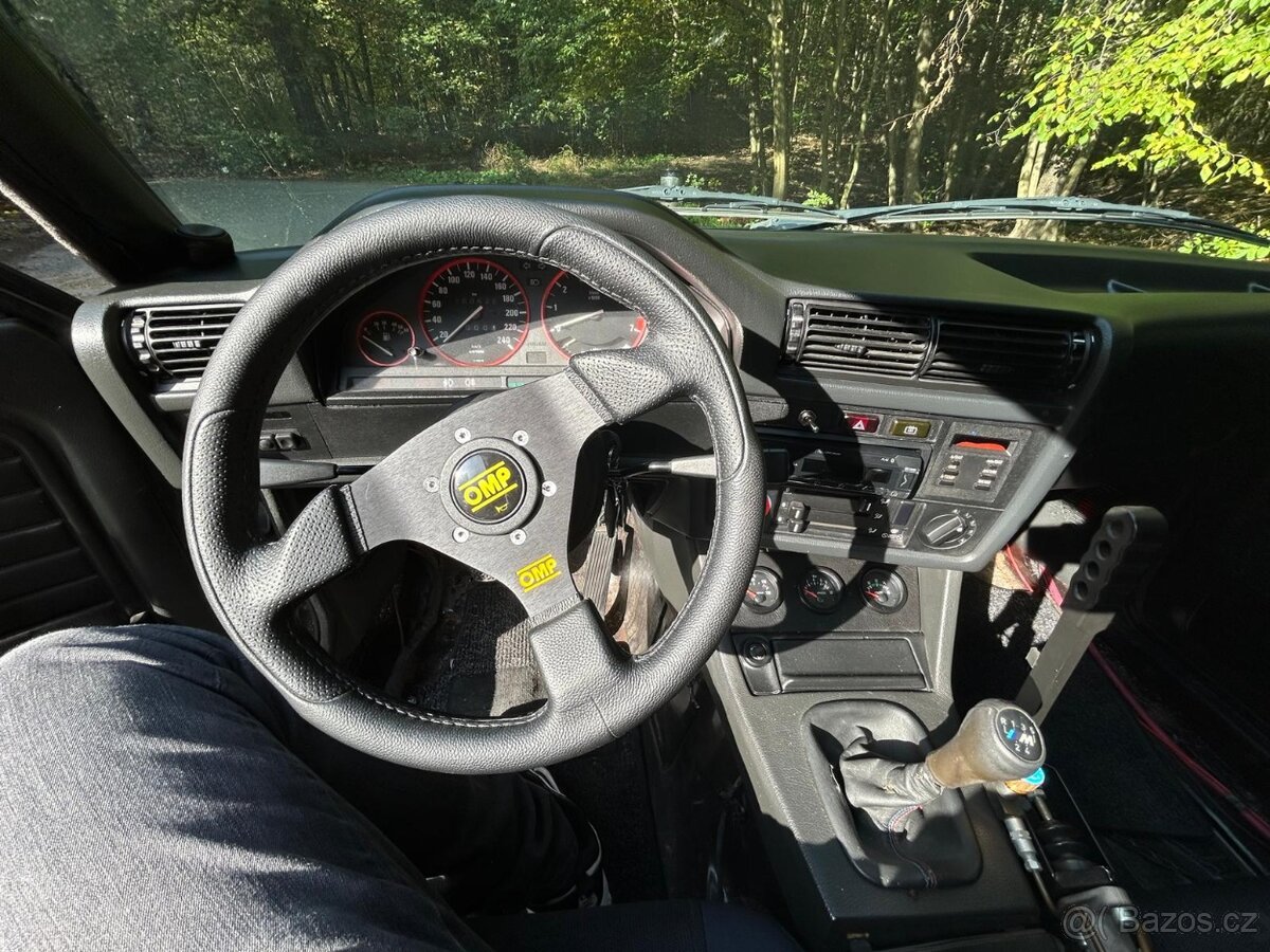 BMW E30 325i - 7