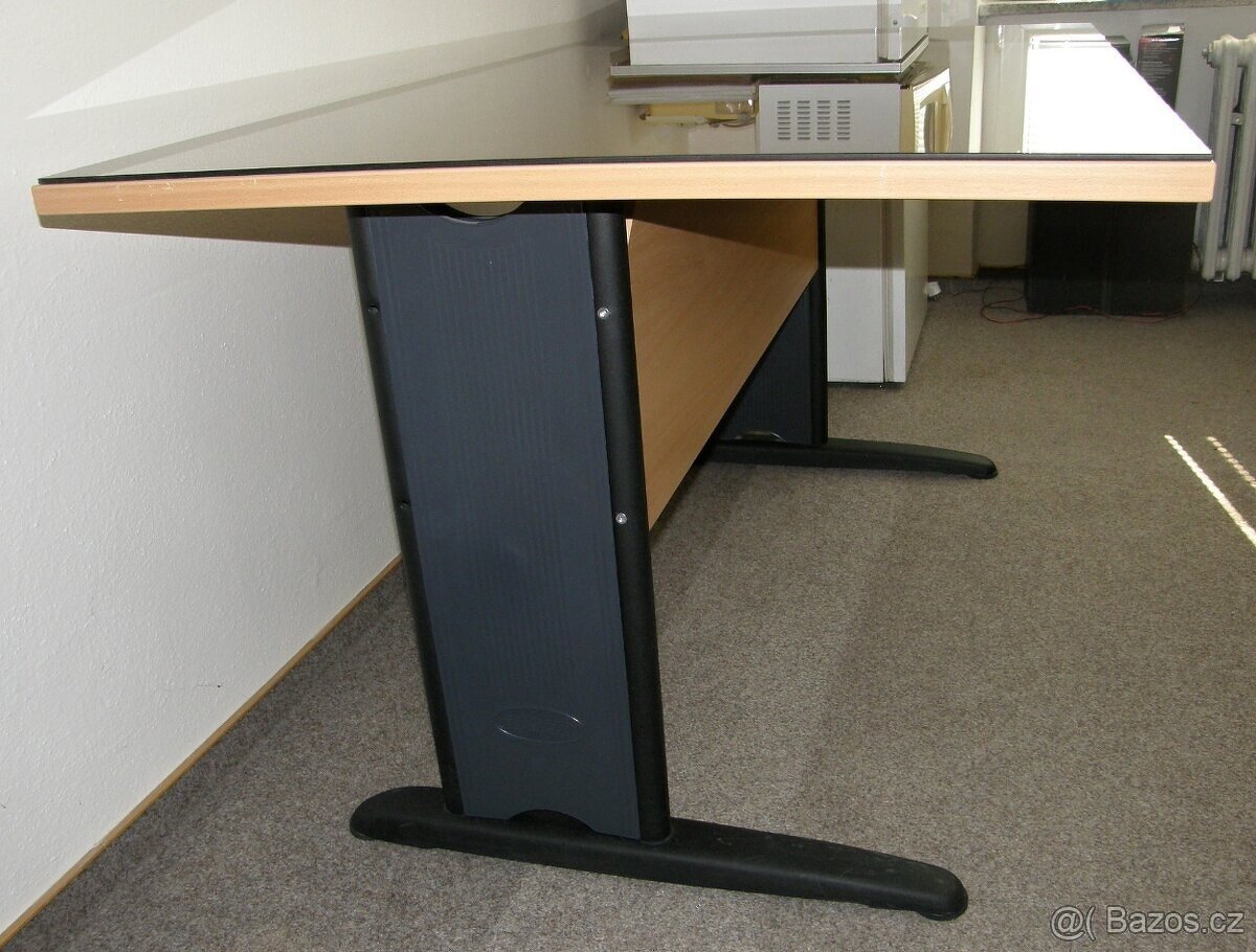 Kancelářský stůl HOBIS - 7