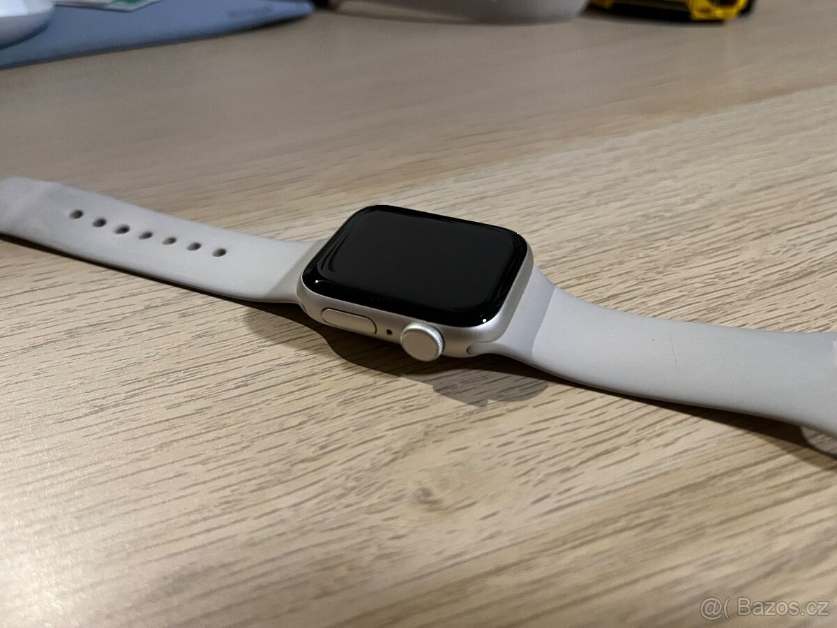 Apple Watch SE2 , 40mm starlight, záruka - 7