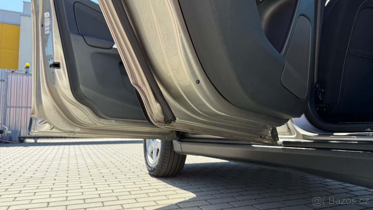 Volvo XC60 //2.4 D4//120kW//AWD//107TKM//SERVIS//1.MAJ// - 7