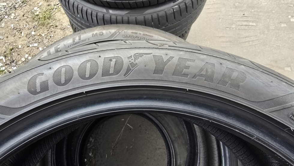 Letní pneu 245/40/19 Good Year - 7