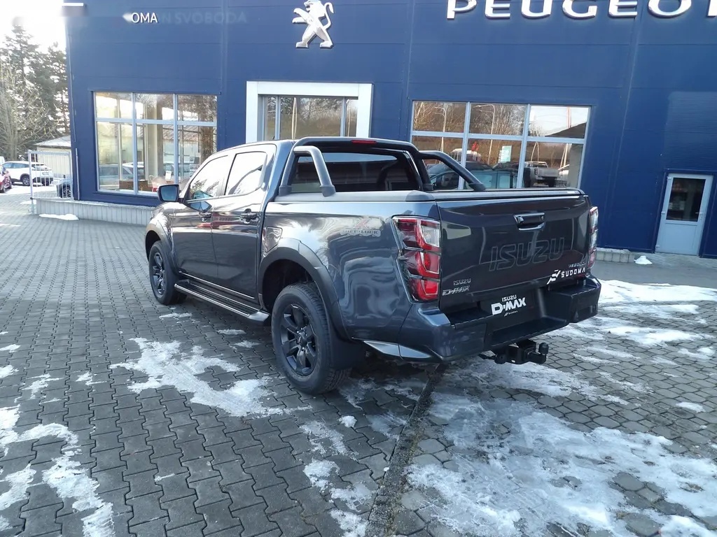 Isuzu D-Max, V-Cross Double Cab 4x4 A/T - 7
