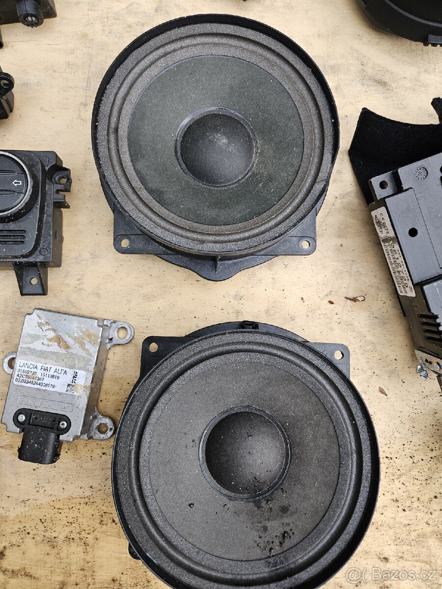 Náhradní díly alfa 159 2.4 Q4 154kw 2008 - 7