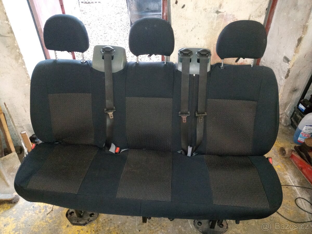 PRODÁM POTAH NA TROJSEDAČKU FORD TRANSIT. - 7
